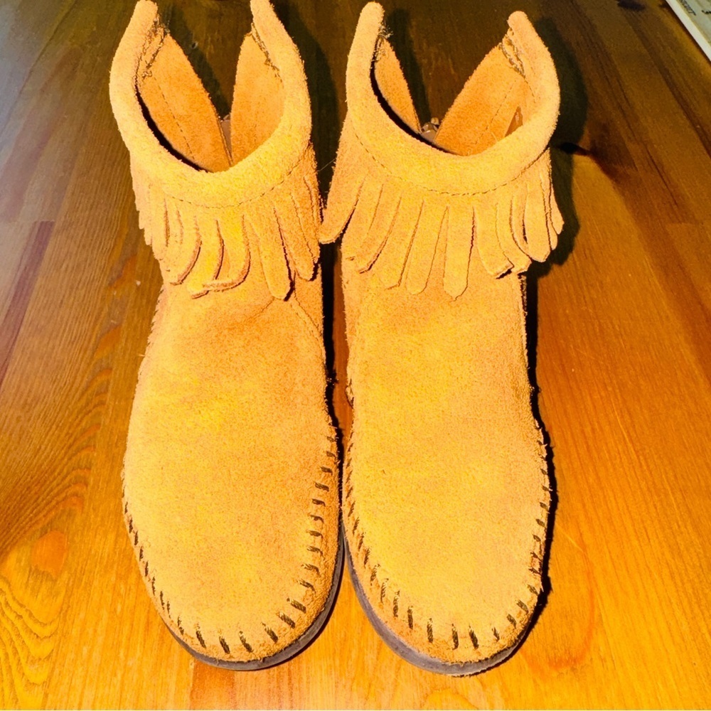 Minnie Tonka moccasins